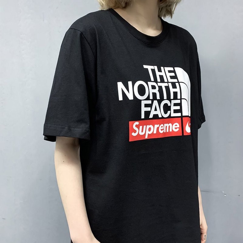 入手困難 シュプリーム xノースフェイス x ナイキ コラボ★スペシャルロゴTシャツ Nom85360